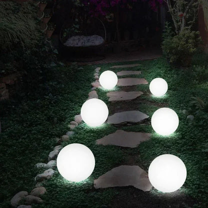 Betoverende LED Sferische Tuinlampen voor Magische Avonden