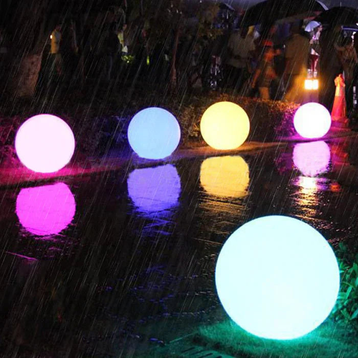 Betoverende LED Sferische Tuinlampen voor Magische Avonden