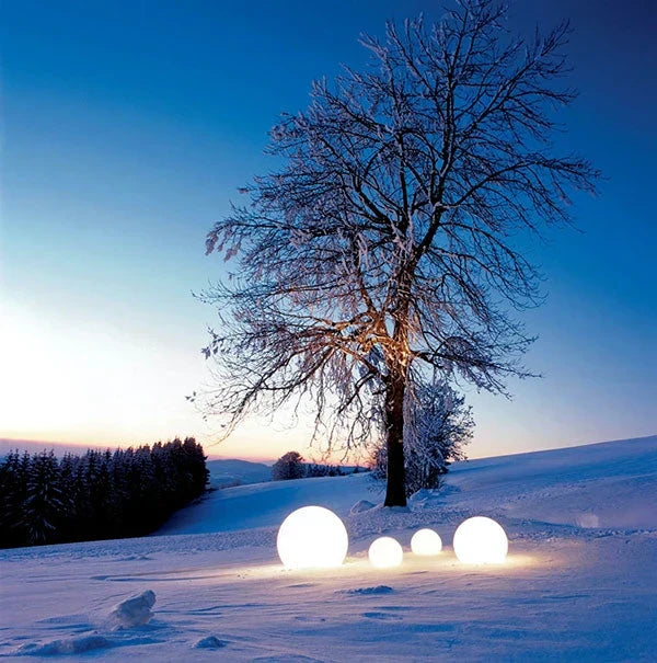 Betoverende LED Sferische Tuinlampen voor Magische Avonden