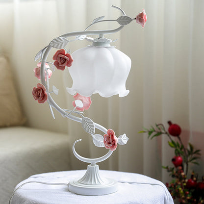 Betoverende Rozenlamp voor Warmte en Sfeer