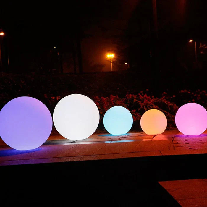 Betoverende LED Sferische Tuinlampen voor Magische Avonden