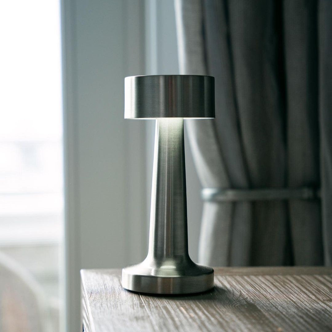 Elegante Dimbare Tafellamp voor Moderne Interieurs