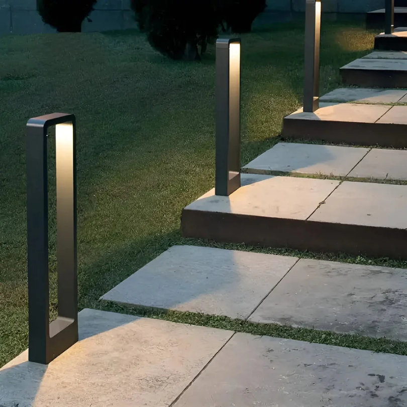 Moderne LED Buitenverlichting voor Elegante Tuinen