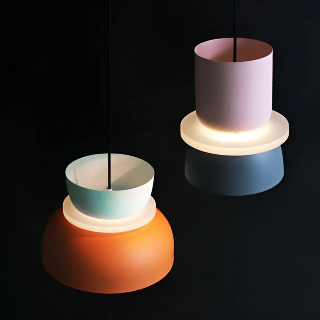 Kleurrijke LED Hanglamp voor Stijlvolle Verlichting