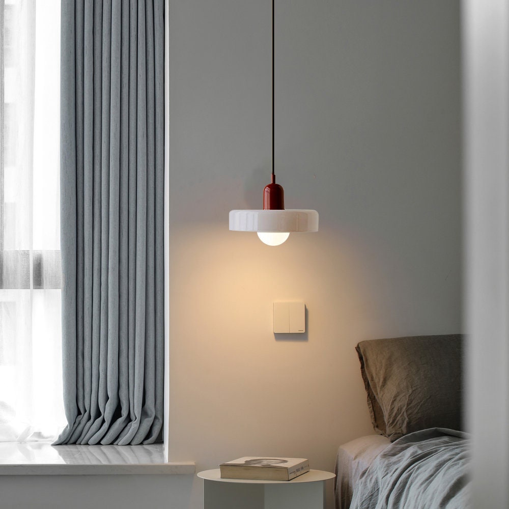 Elegante Bauhaus Hanglamp met Glas-in-Lood